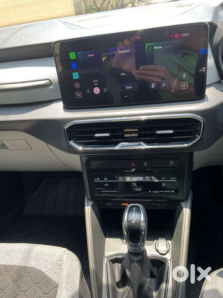 Skoda Kylaq Signature Plus At, 2025, Petrol