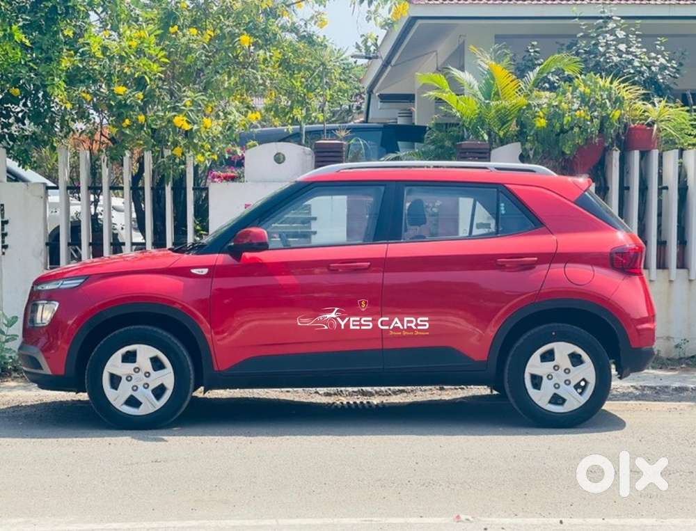 Hyundai Venue S 1.2 Petrol, 2019, Petrol