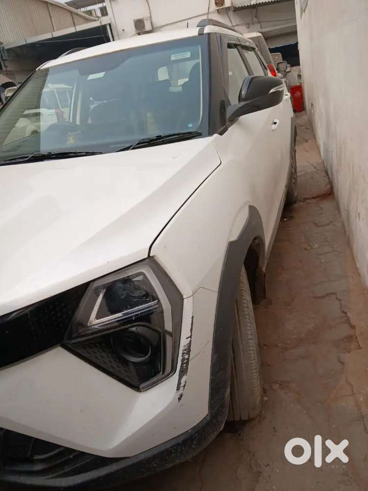 Mahindra Xuv 3xo Petrol 2024