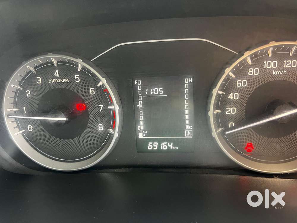 Maruti Suzuki Brezza 1.5 Lxi Smart Hybrid, 2023, Petrol