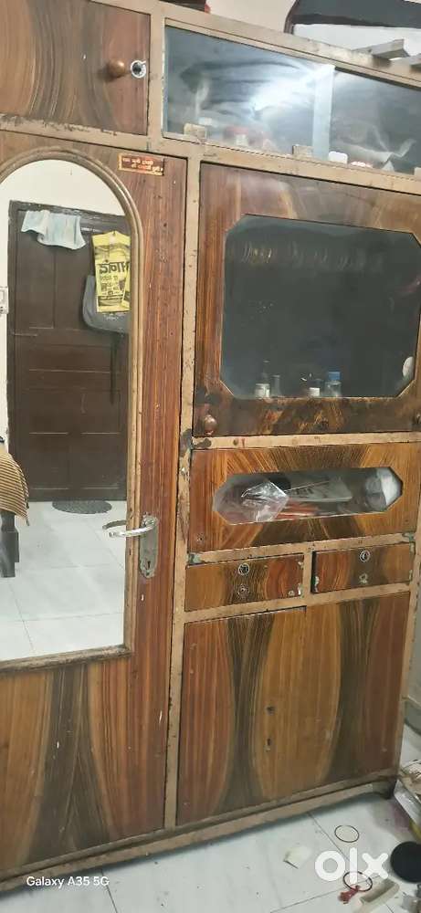 Strong & Spacious Iron Almirah &ndash; Good Condition