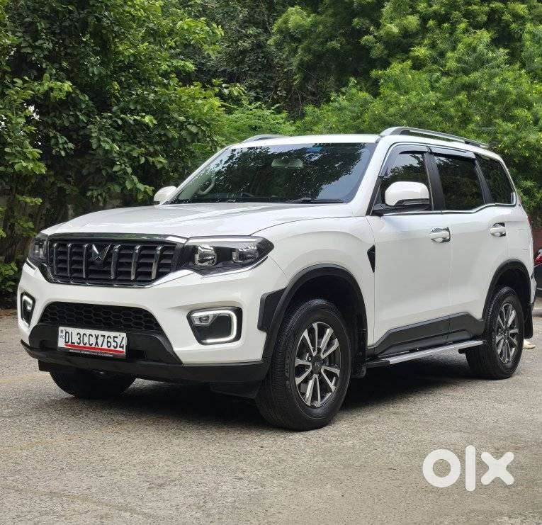 Mahindra Scorpio N Z4 Petrol Mt 7 Str, 2023, Petrol