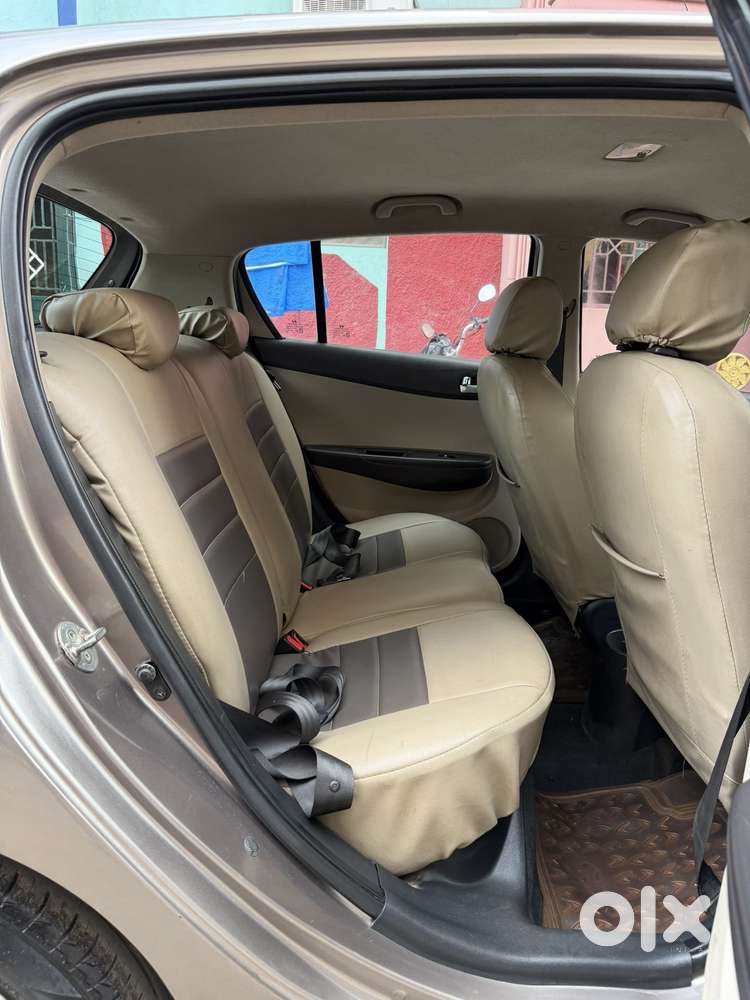 Hyundai I20 Sportz Option 1.4 Crdi, 2012, Diesel