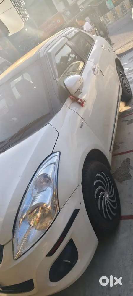 Maruti Suzuki Dzire 2013 Petrol 25000 Km Driven