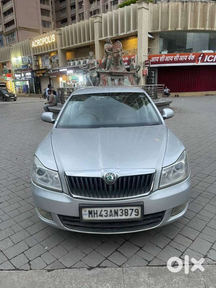 Skoda Laura Ambiente 2.0 Tdi Cr Manual, 2013, Diesel