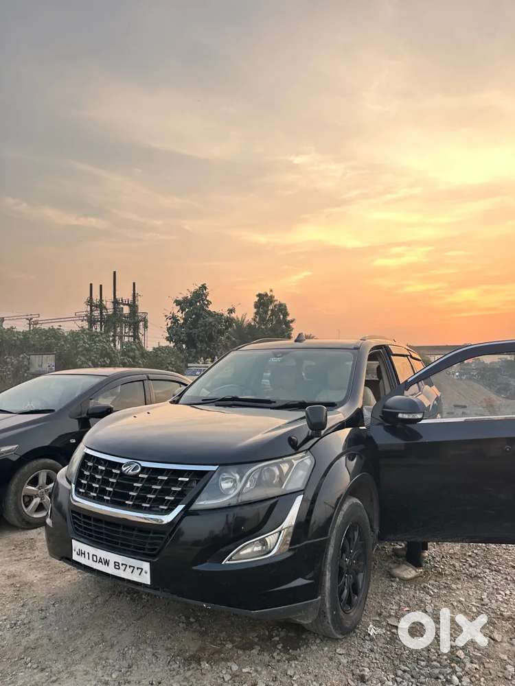 Mahindra Xuv500 Xclusive (driver Power Seat), 2015, Diesel