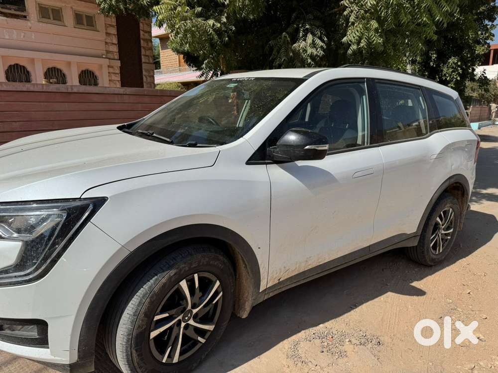 Mahindra Xuv700 2022 Suv
