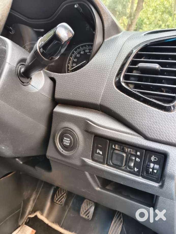 Maruti Suzuki Brezza Zdi+ Dual Tone, 2017, Diesel