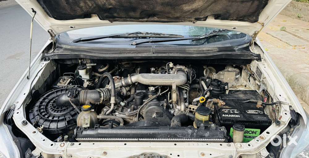 Toyota Innova 2.5 G (diesel) 8 Seater, 2016, Diesel