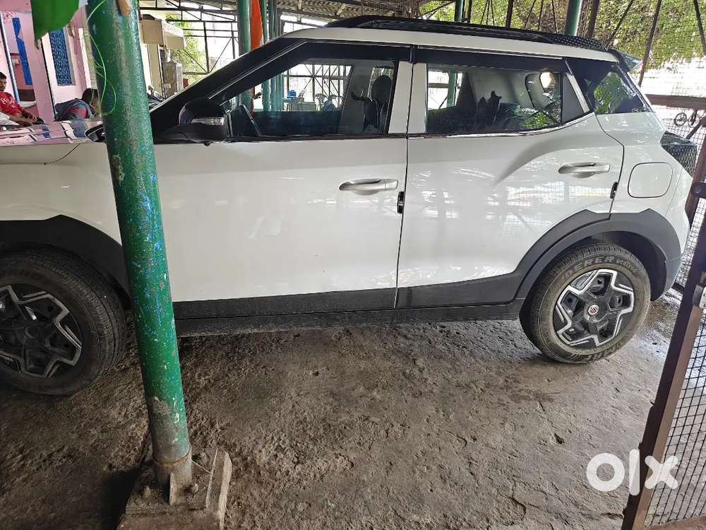 Mahindra Xuv 3xo Petrol 2024