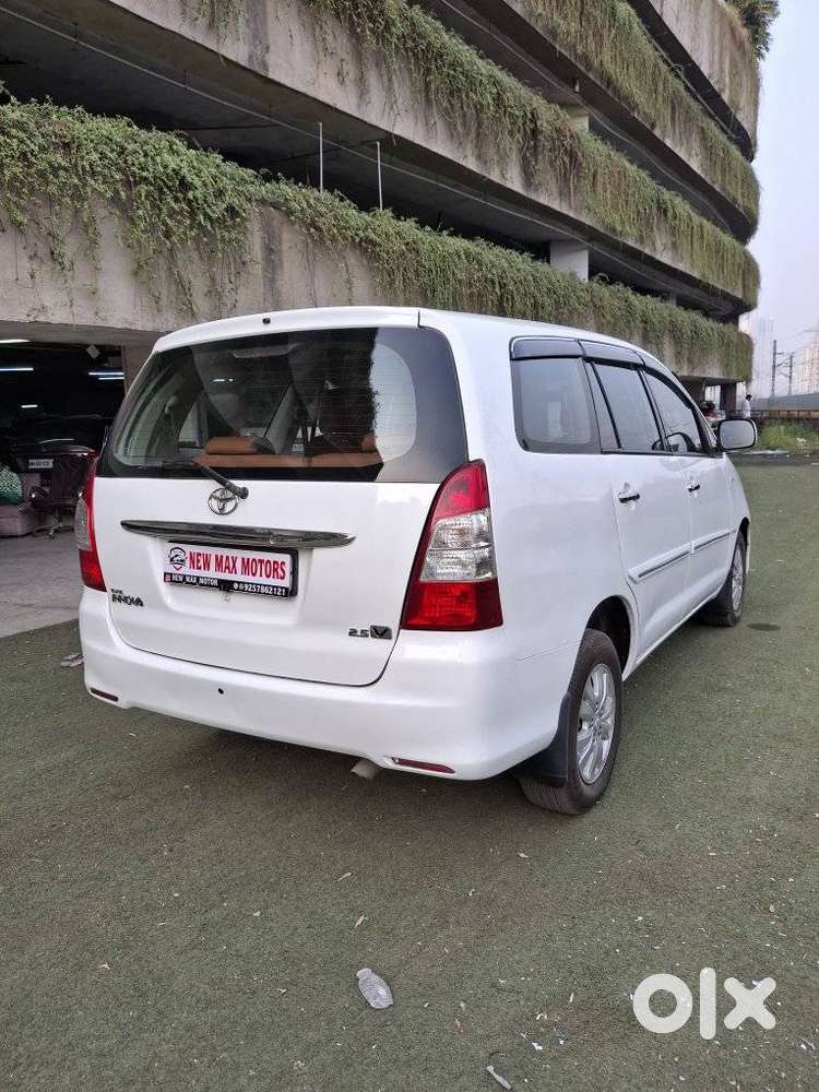 Toyota Innova 2.5 V 7 Str, 2010, Diesel