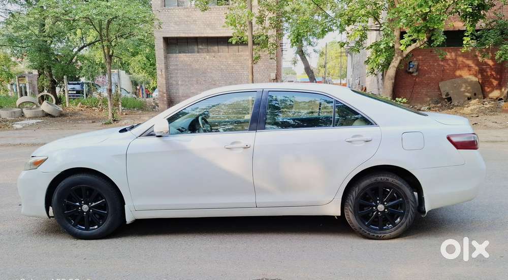 Toyota Camry 2002-2011 V4 (mt), 2010, Petrol