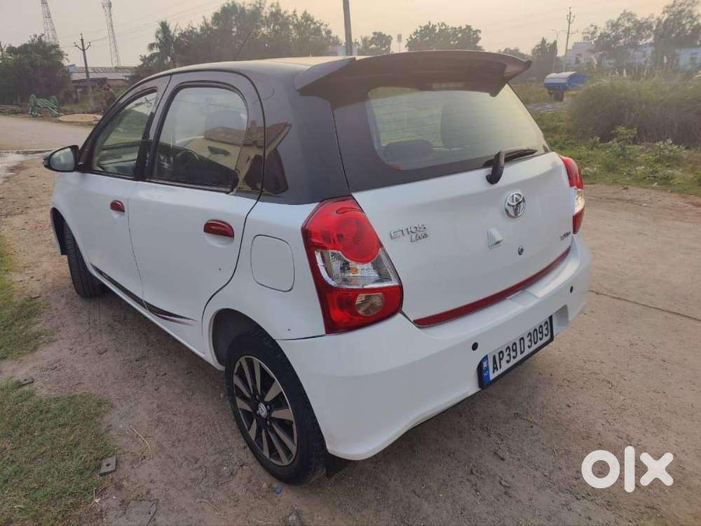 Etios Liva Top End 2019 With Showroom Track