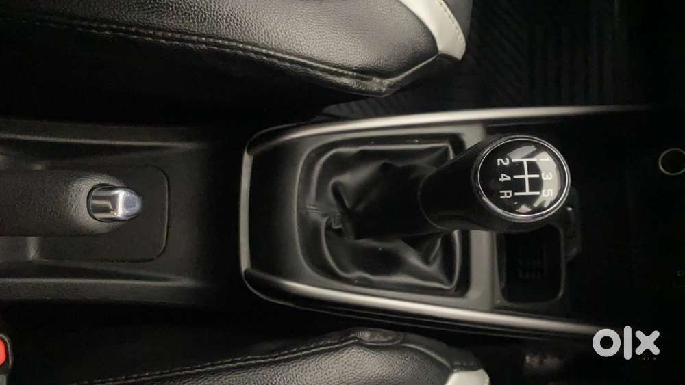 Maruti Suzuki Xl6 Zeta, 2022, Petrol