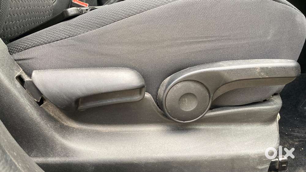 Maruti Suzuki Brezza 1.5 Zxi Smart Hybrid, 2022, Petrol