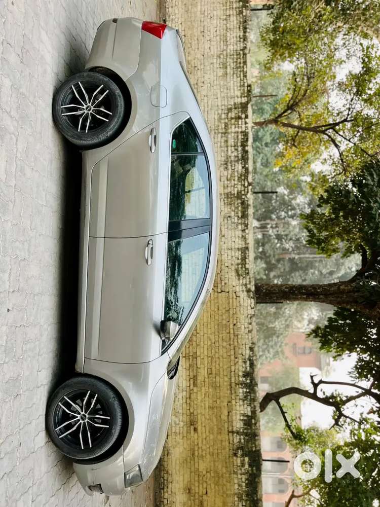 Skoda Octavia 2.0 Tdi At (2017)  Premium Diesel Sedan