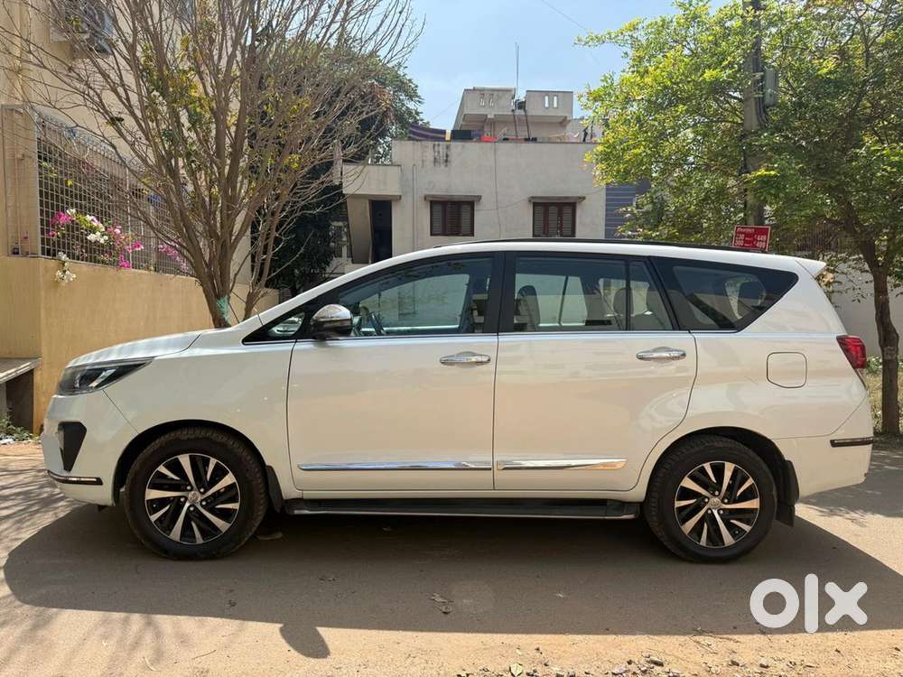 Toyota Innova Crysta 2022 Diesel Manual