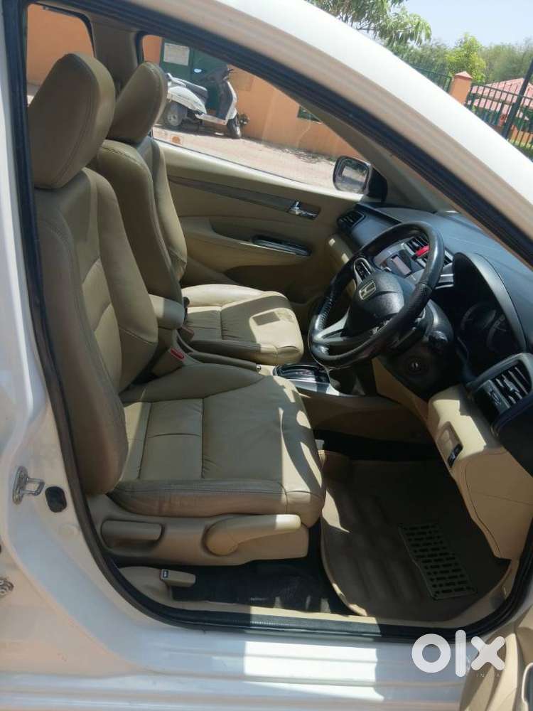 Honda City 2011-2013 1.5 V At Sunroof, 2013, Petrol