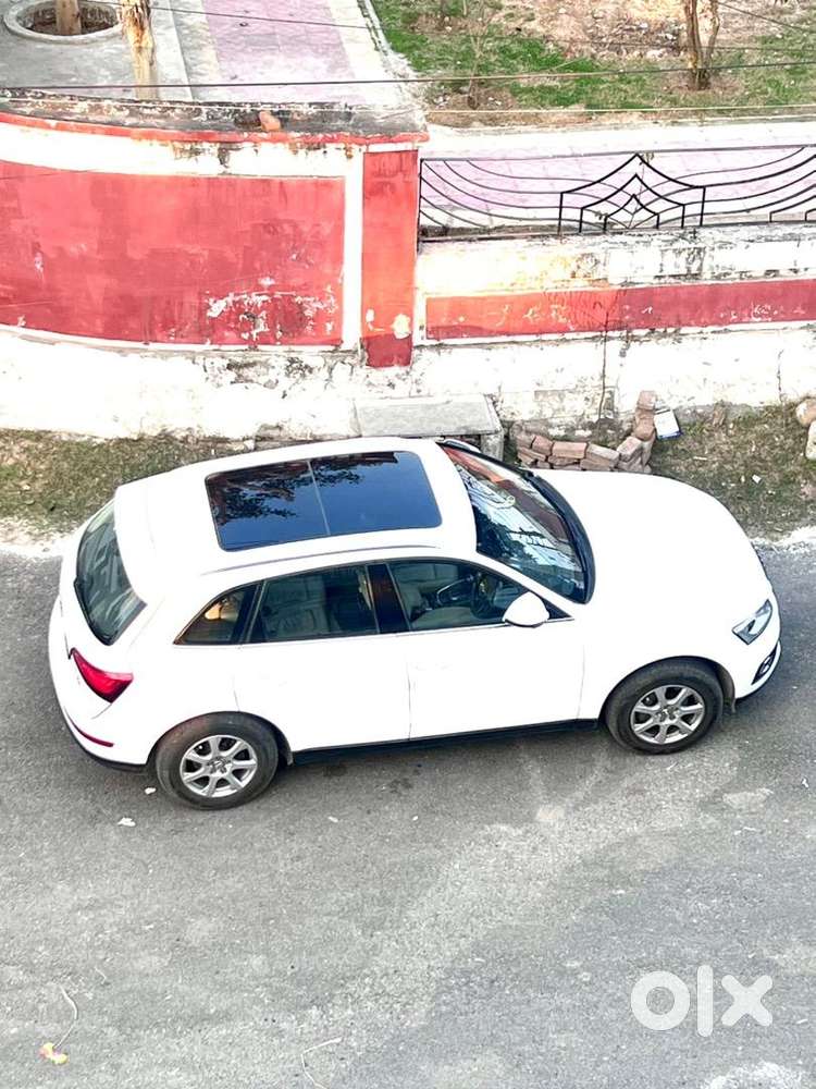 Automatic Q5 With Panaromic Sunroof In Very Good Condition