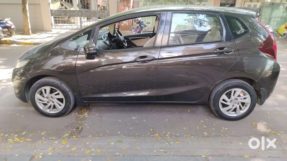 Honda Jazz V Automatic, 2017, Petrol