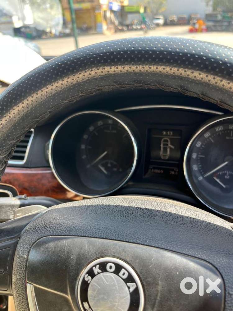 Skoda Superb 2011 Diesel Well Maintained