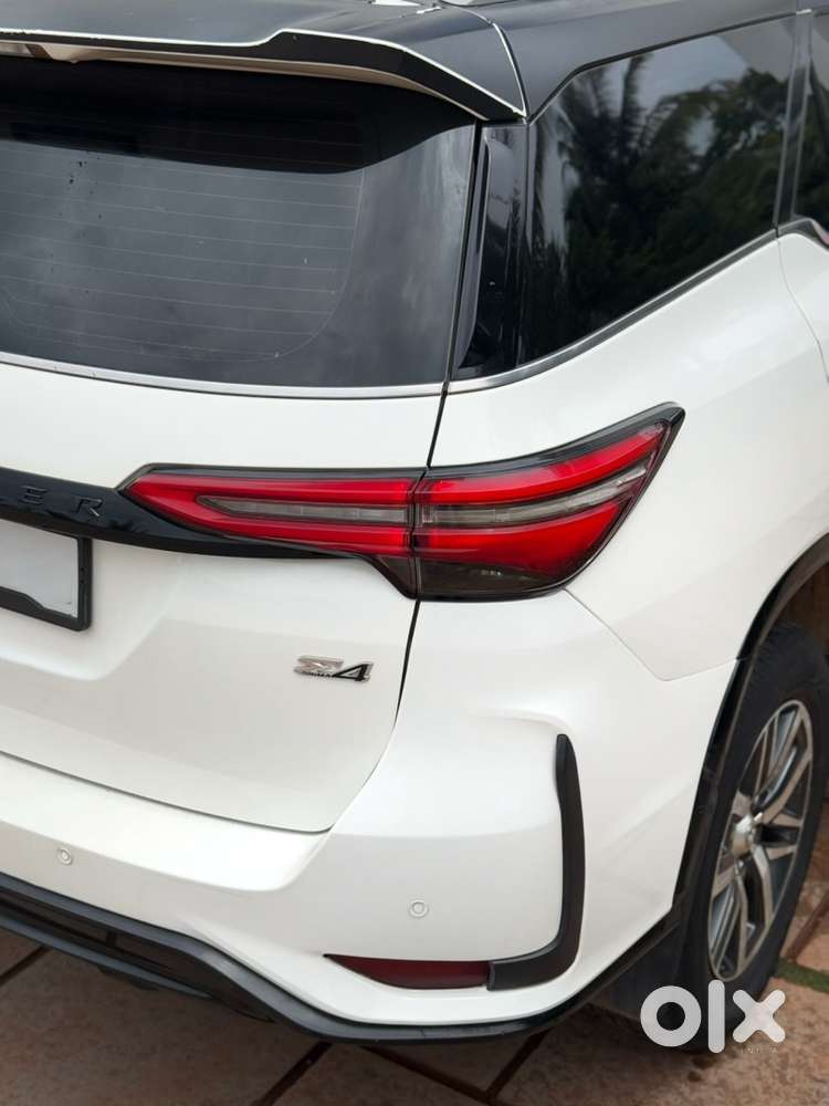 Toyota Fortuner Legender 4x4 2018