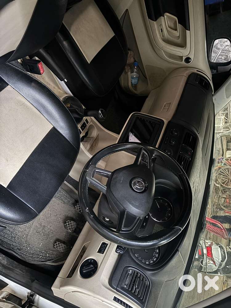 Skoda Fabia Petrol Manual 2013