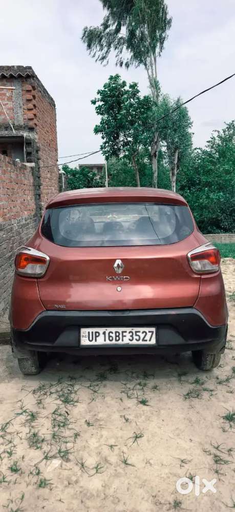 Mahindra Renault Logan 2016 Petrol Manual