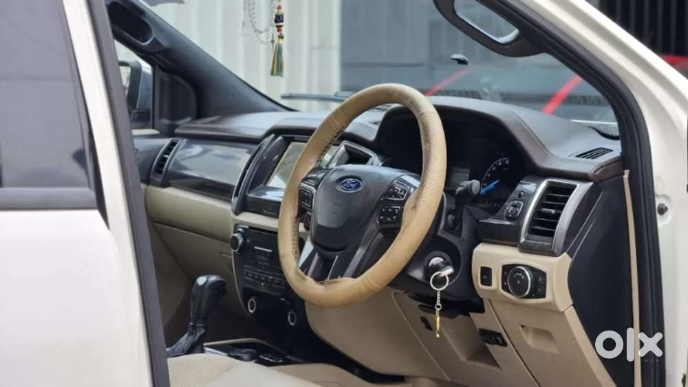 Ford Endeavour 3.2 Titanium At 4x4, 2016, Diesel