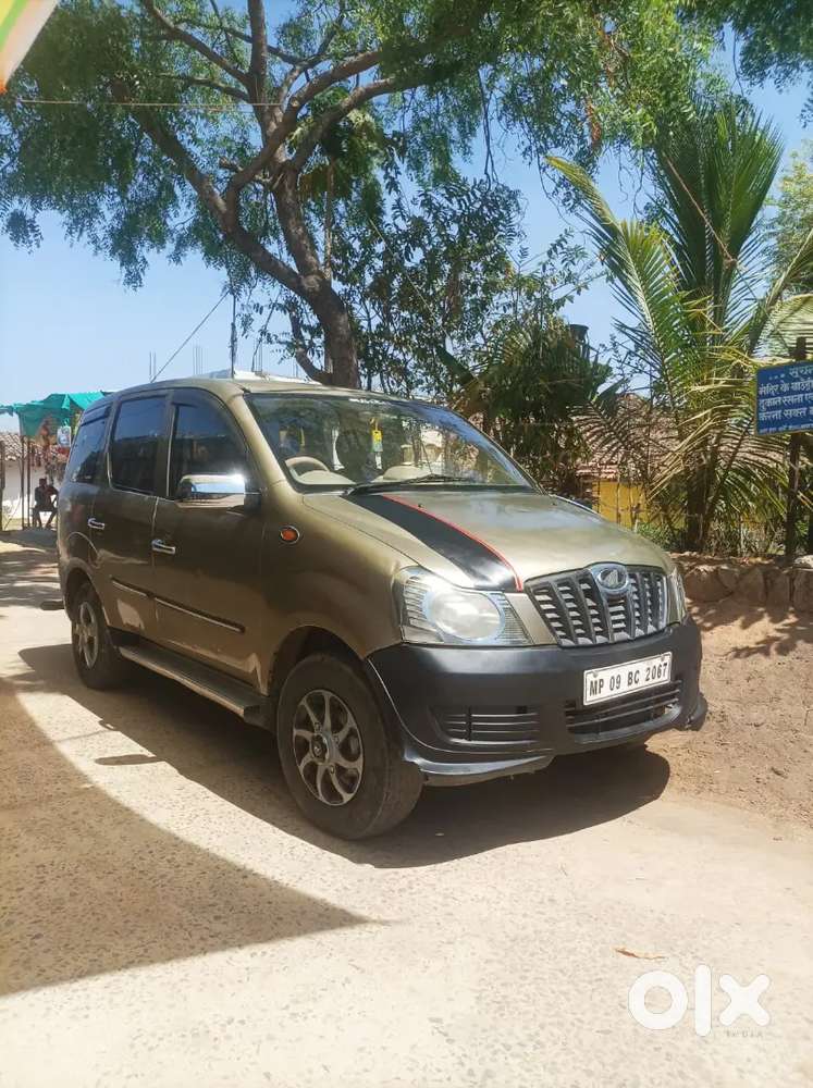 For Sell Good Condition Car Xylo D2 Mahindra Disal Car