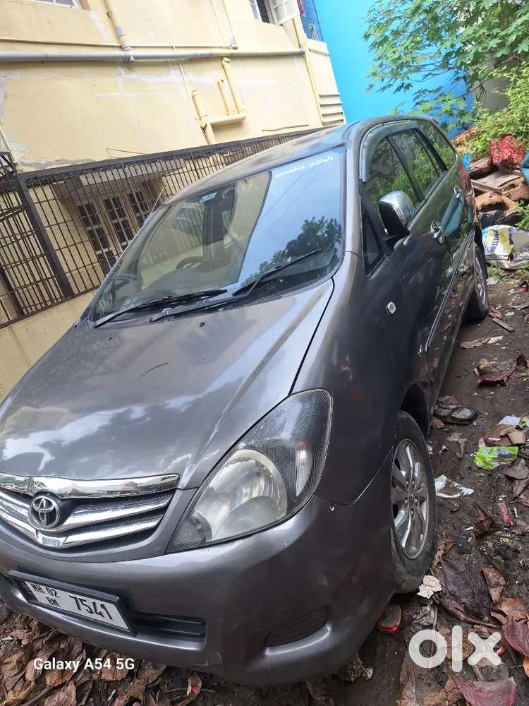 Toyota Innova 2009 Diesel 164000 Km Driven
