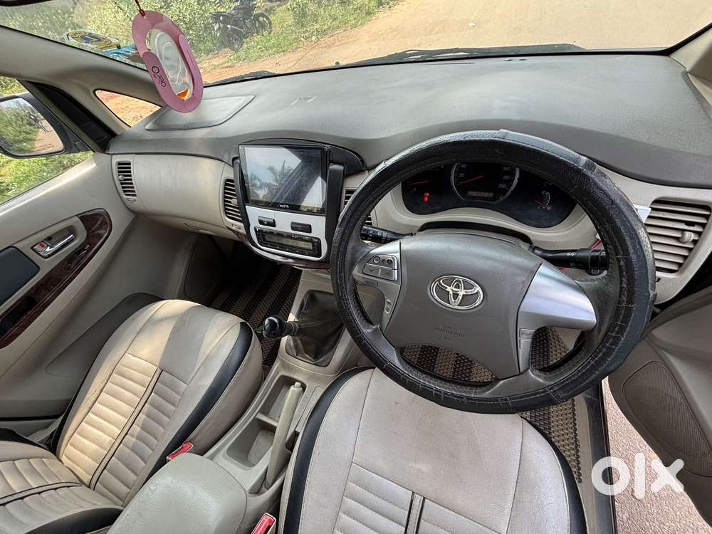Toyota Innova 2.5 Vx 8 Str, 2014, Diesel
