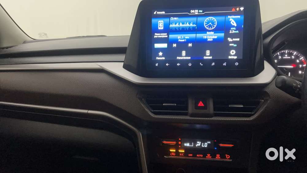 Maruti Suzuki Vitara Brezza 1.5 Zxi Plus At Dual Tone, 2022, Petrol