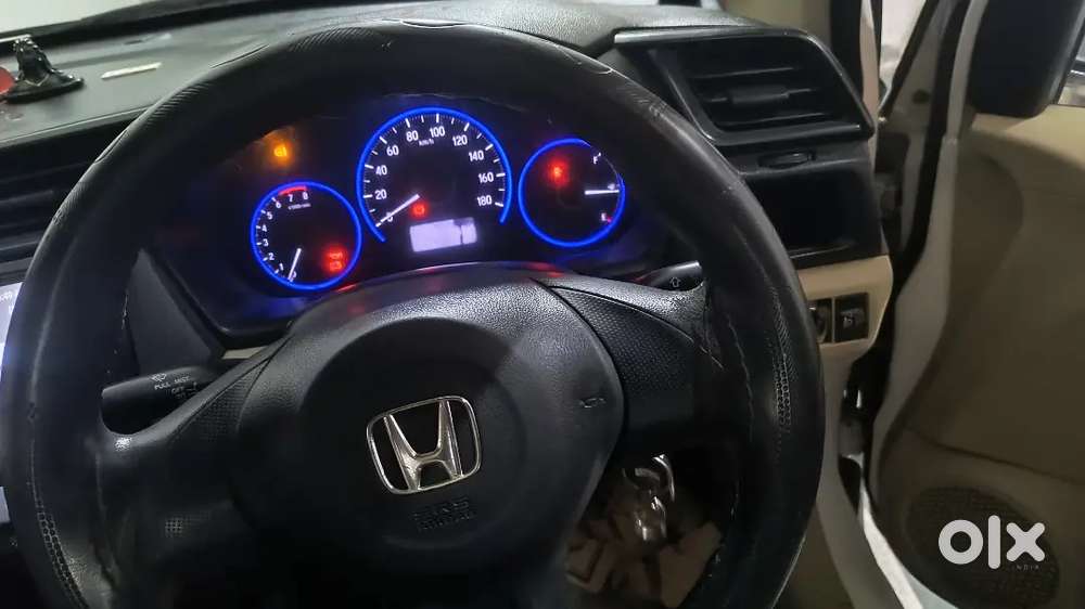 Honda Amaze 2018 Cng & Hybrids Well Maintained