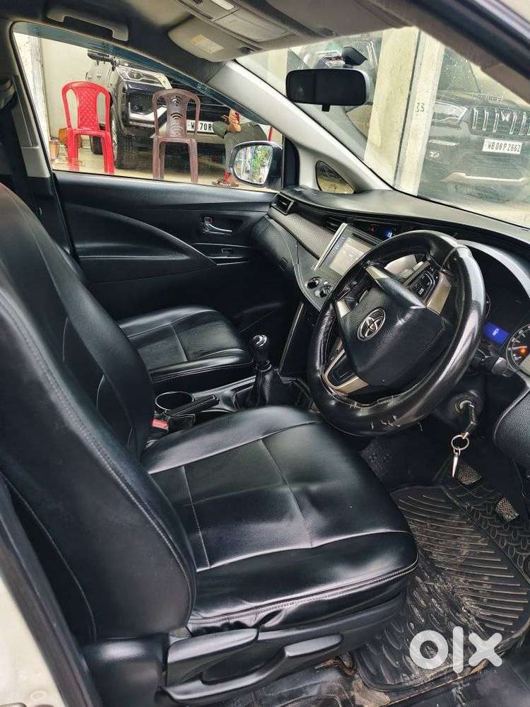 Toyota Innova Crysta 2.4 Gx Mt 8s, 2018, Diesel