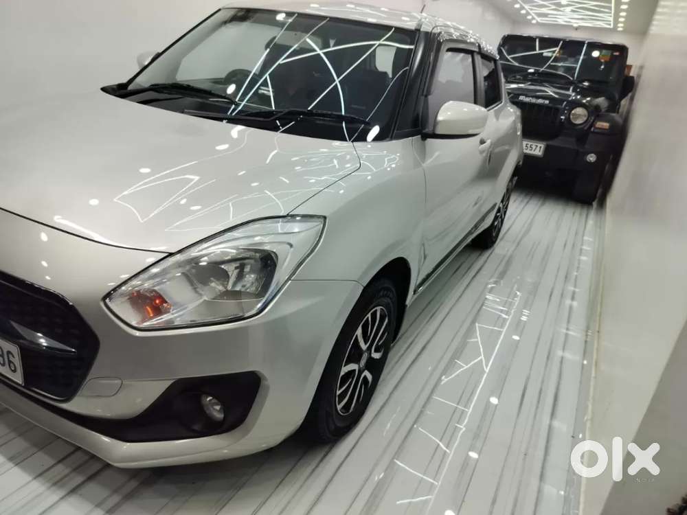 Maruti Suzuki Swift Vxi, 2023, Petrol