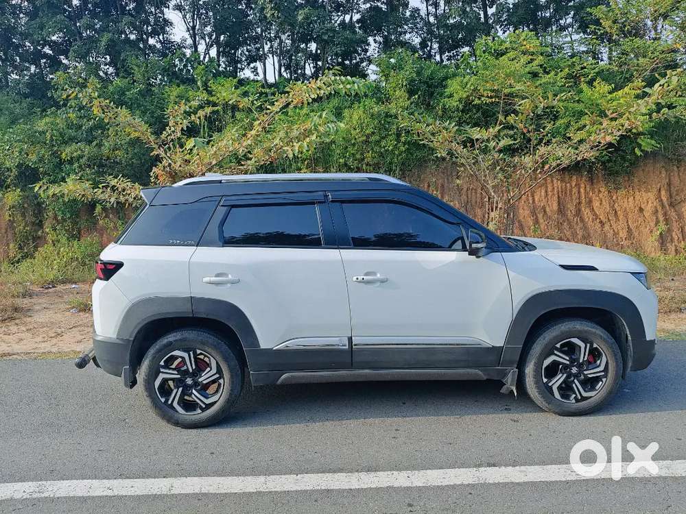 Maruti Suzuki Brezza 2024 Petrol Zxi