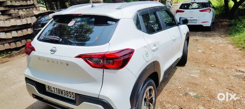 Nissan Magnite 2022 Petrol 25000 Km Driven