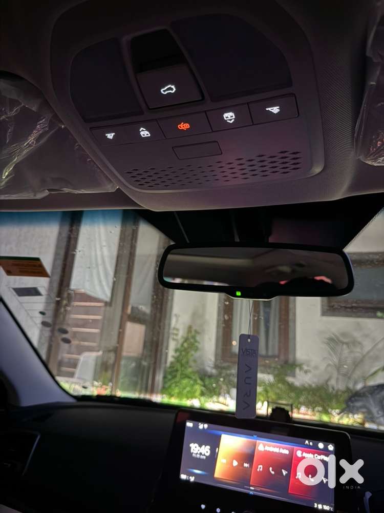 Mahindra Xuv 3xo Revx A (automatic) 2026