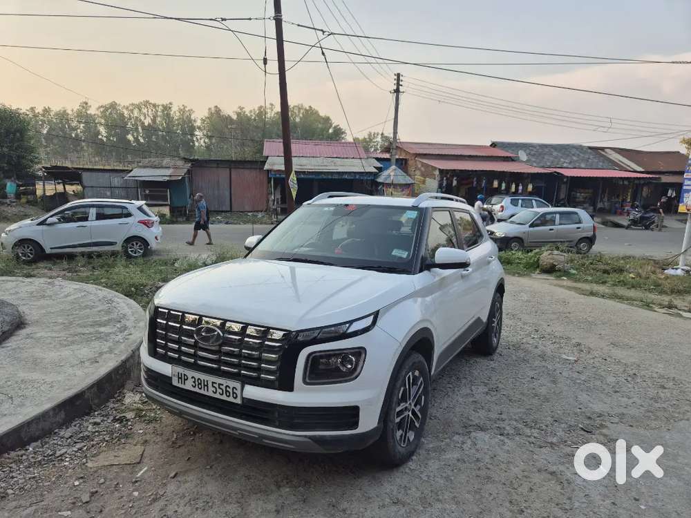 Hyundai Venue 2023 Diesel 47110 Km Driven
