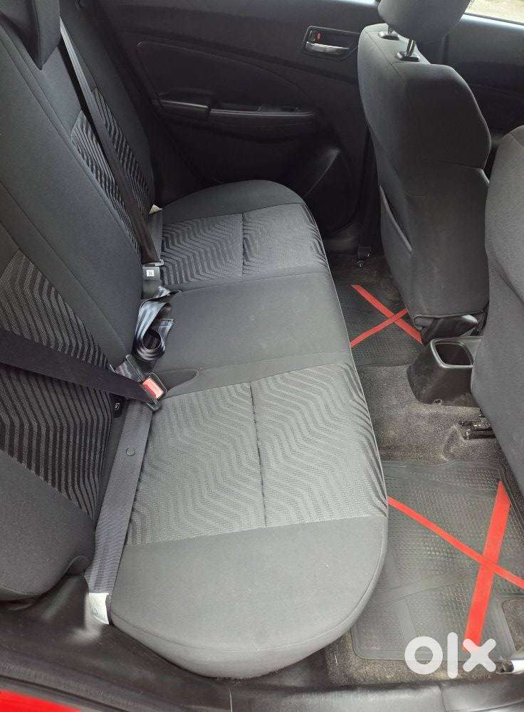 Maruti Suzuki Swift Vxi + Manual, 2024, Petrol