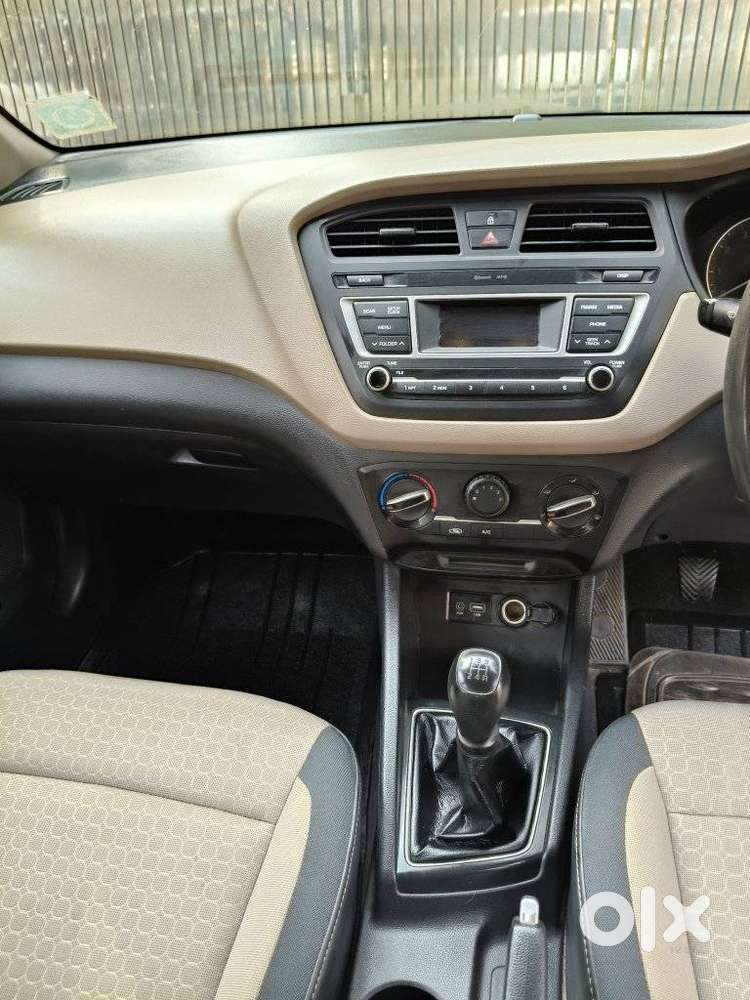 Hyundai I20 Magna 1.2 Mt, 2015, Petrol