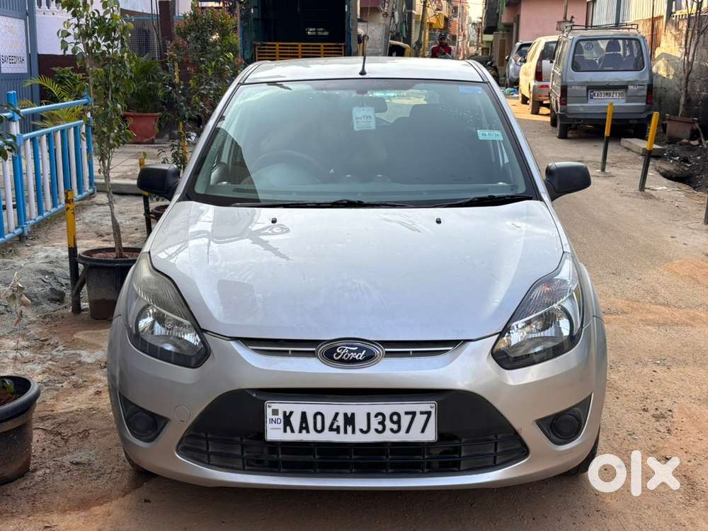 Ford Figo Petrol 2011
