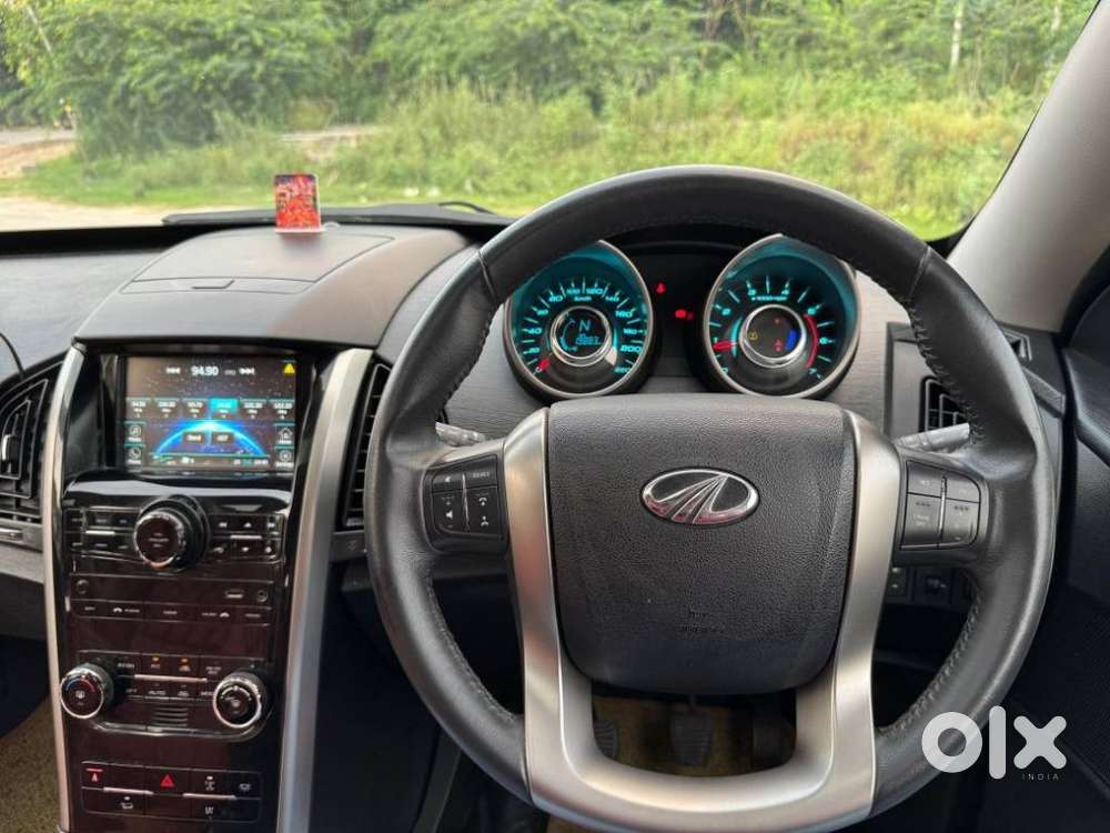 Mahindra Xuv500 W9 At 1.99, 2019, Diesel