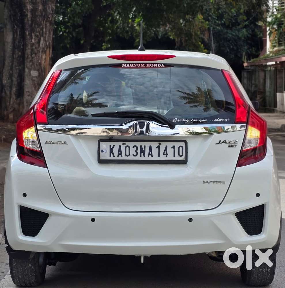 Honda Jazz V Automatic, 2017, Petrol