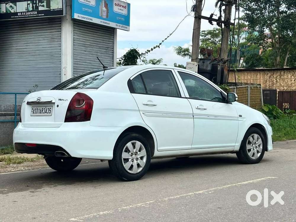 Hyundai Verna Transform 1.6 Vtvt, 2011, Petrol
