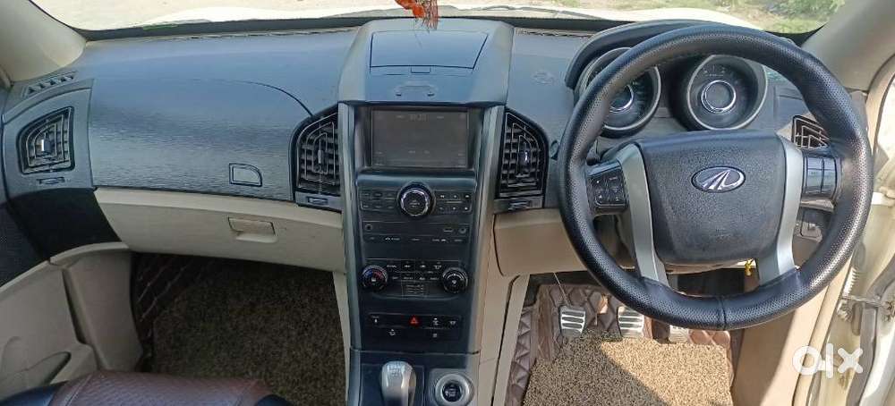 Mahindra Xuv500 2.2 W10, 2015, Diesel