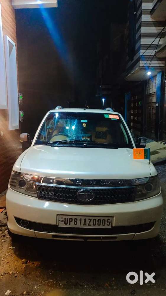 Tata Safari Storme 2014