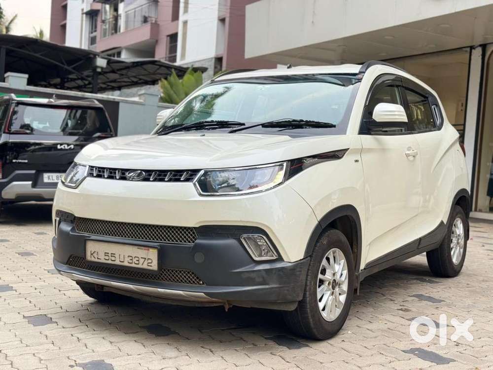 Mahindra Kuv 100 2016 Petrol 74000 Km Driven