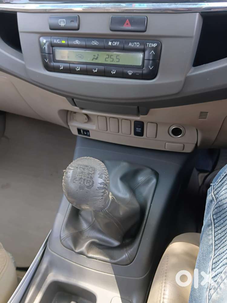 Toyota Fortuner 3.0 4x2 Mt, 2014, Diesel